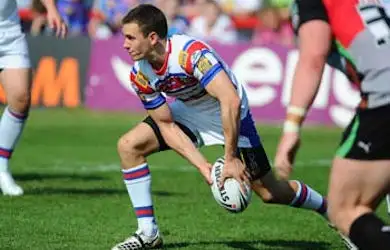 Sheffield Eagles swoop for James Davey