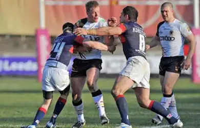 Olbison extends stay with Bradford