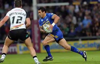 Webb agrees new Rhinos deal