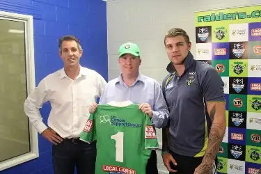 Dugan pens new Raiders deal