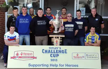 Super League stars support Help for Heroes