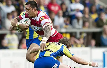 Harrison Hansen signs for Leigh
