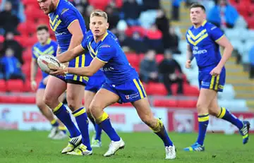 Dwyer commits to Warrington until 2016