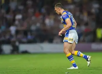 Kevin Sinfield takes the Foxy Bingo Captain’s Challenge
