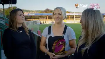 Foxy Bingo crown 2015 Ladies of the League winner