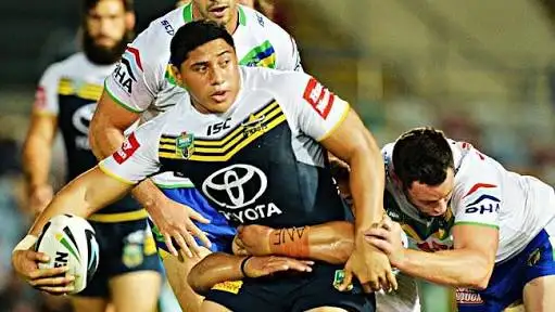 Taumalolo inks 10-year deal with Cowboys