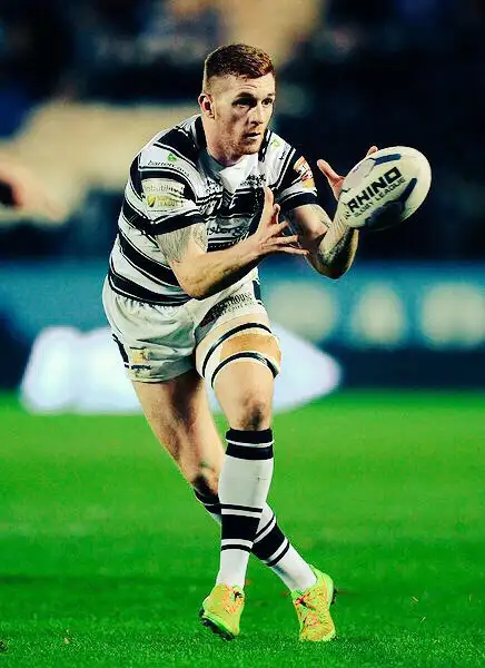 Sneyd seeks to maintain fine Hull form
