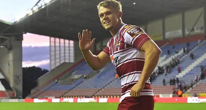 Tierney to stay with Wigan