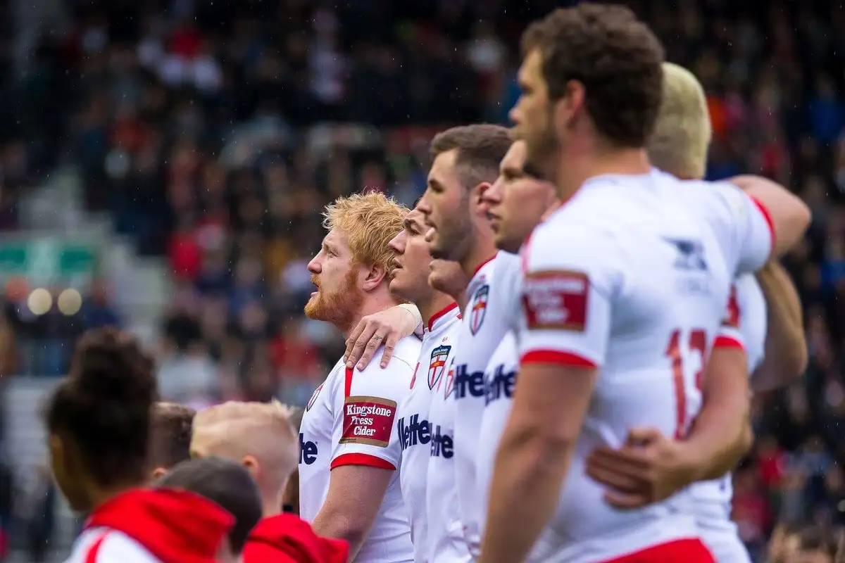 Kiwis edge England in Huddersfield