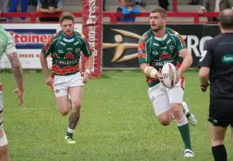 Reed signs Hunslet extension