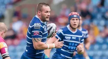 Griffin suspended by Featherstone