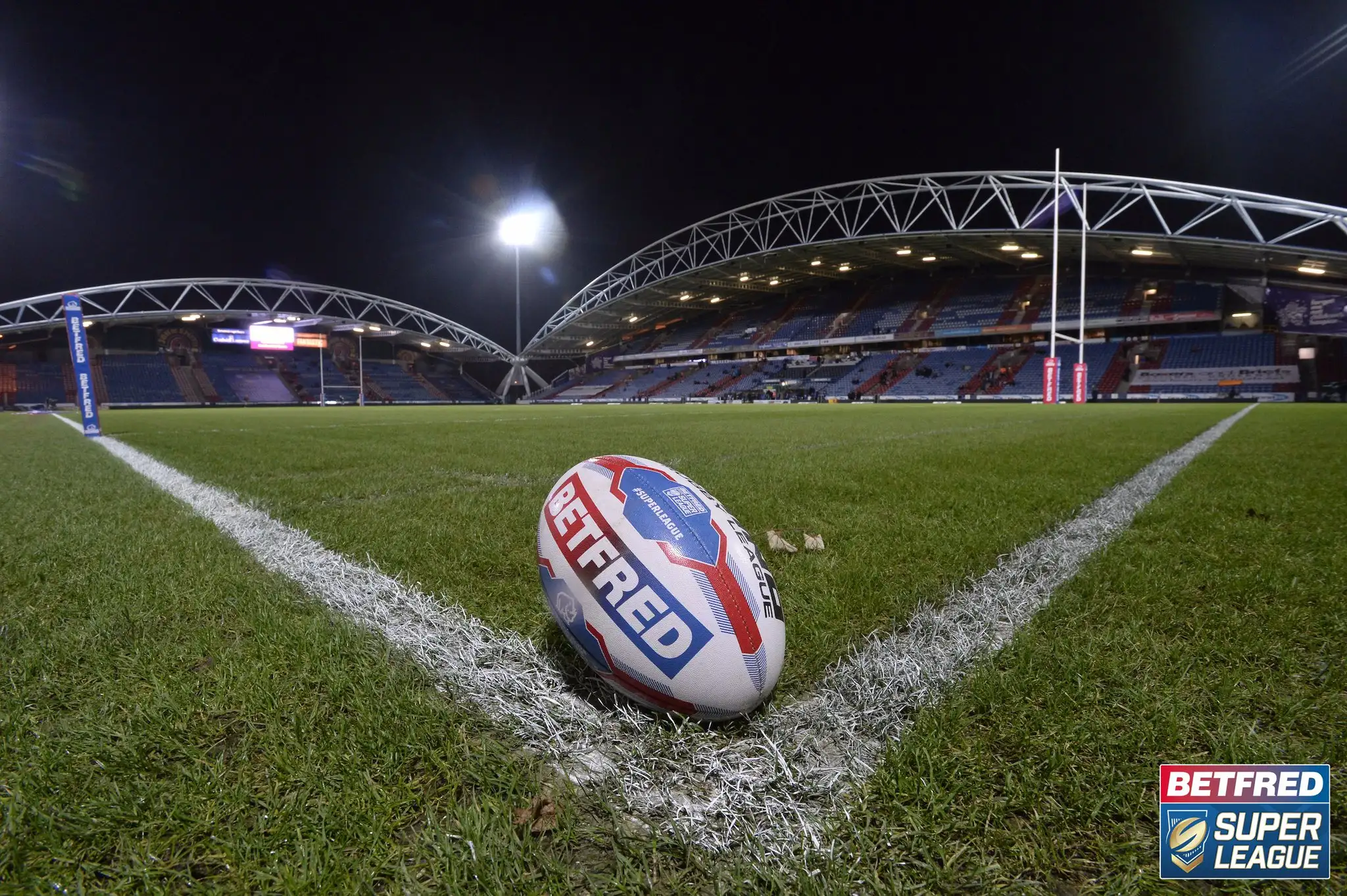 Salford slip past Huddersfield