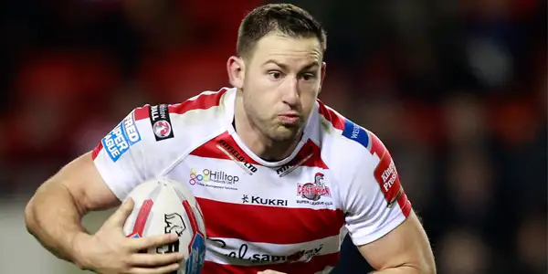 Leigh star Brown joins Warrington