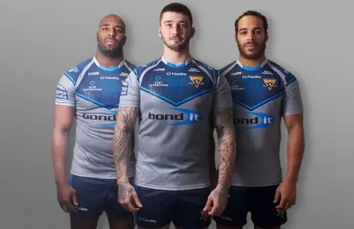 Huddersfield reveal 2018 away shirt