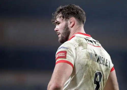 Alex Walmsley signs four-year St Helens deal