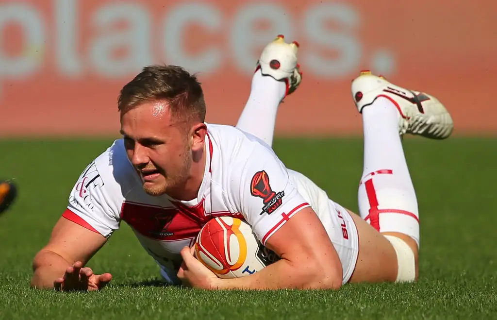 Ben Currie set for scans on knee after limping off in Warrington cup win