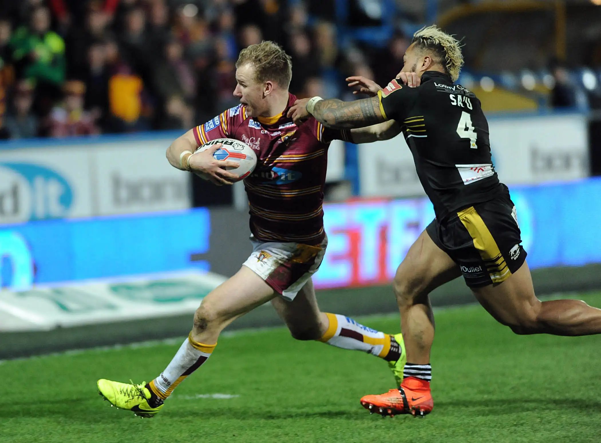 Huddersfield star Aaron Murphy ruled out for six weeks