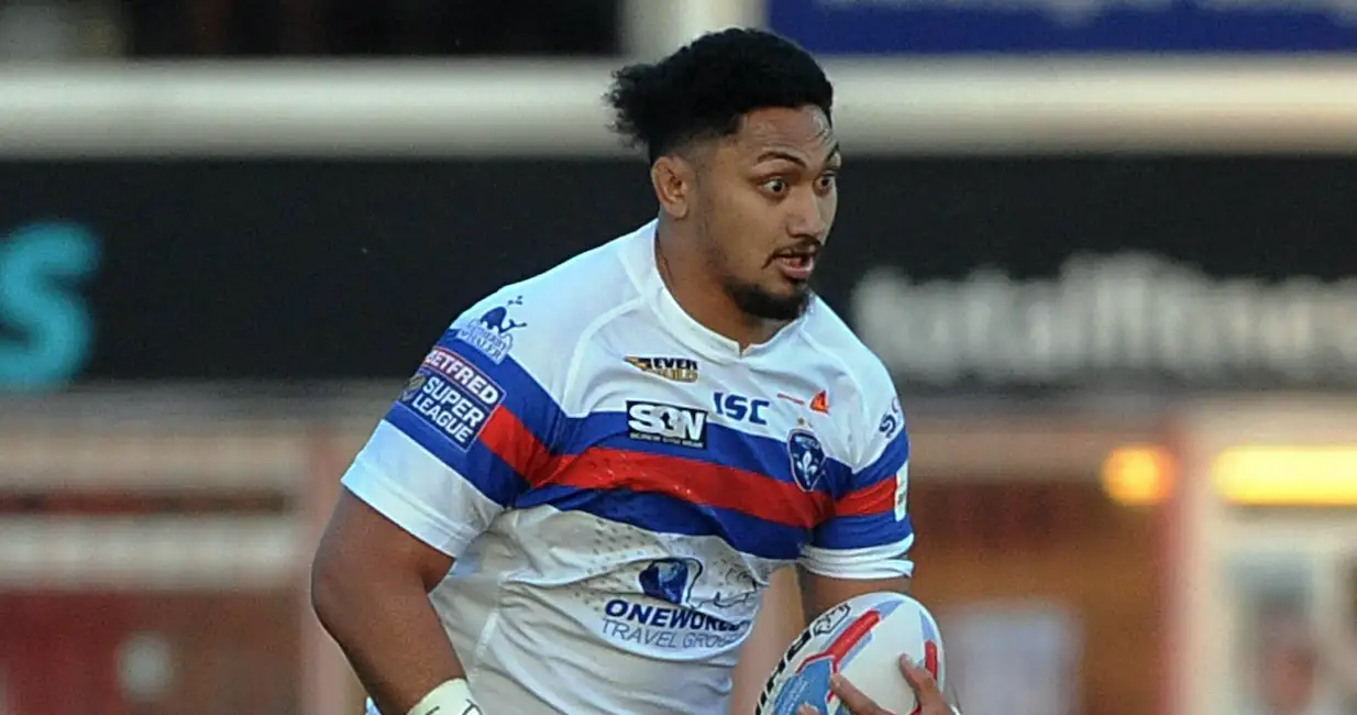 Pauli Pauli extends stay at Wakefield