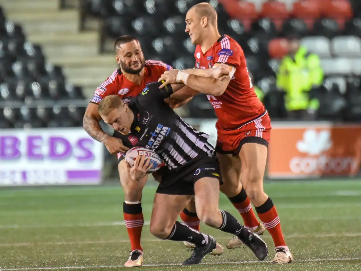 Hauraki goes straight in to Widnes squad