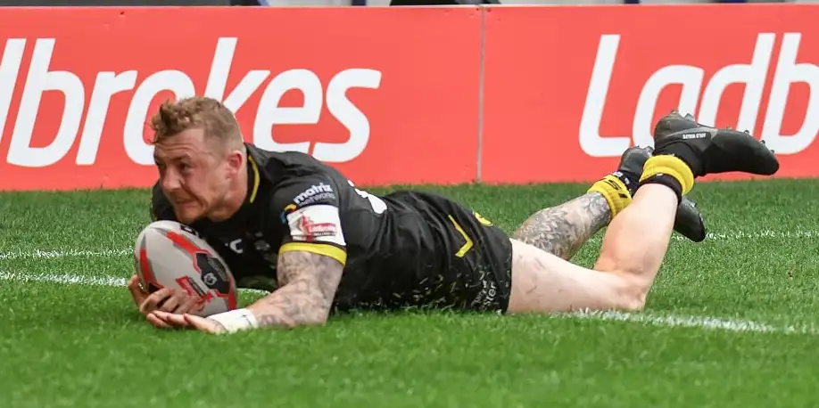 Five things we learned: Charnley for England, Leeds in crisis, RFL sales headache