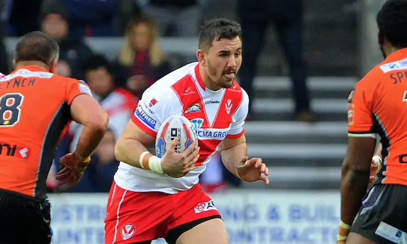 Salford confirm signing of Adam Walker