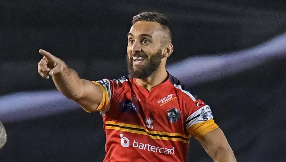 French round-up: Pelissier open to Super League move, bonus points for clubs with U19s teams & young half-back trains with Catalans