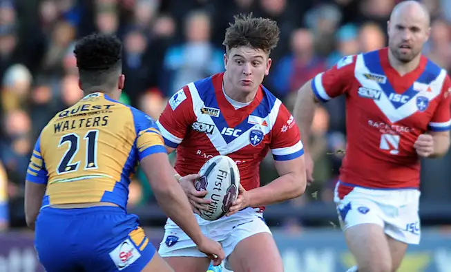 Jordan Crowther signs new deal with Wakefield