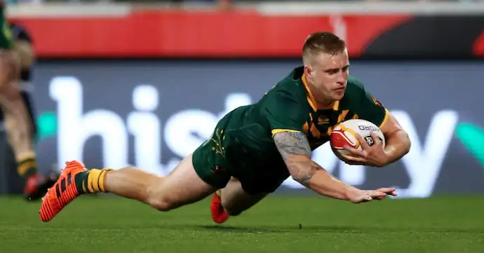 Cameron Munster commits long-term future to Melbourne Storm