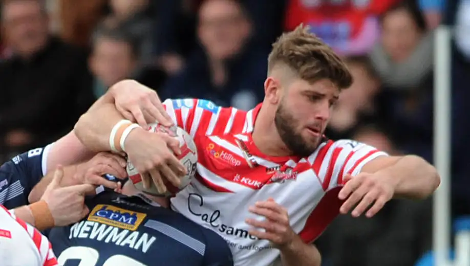 Swinton sign Nick Gregson from Leigh