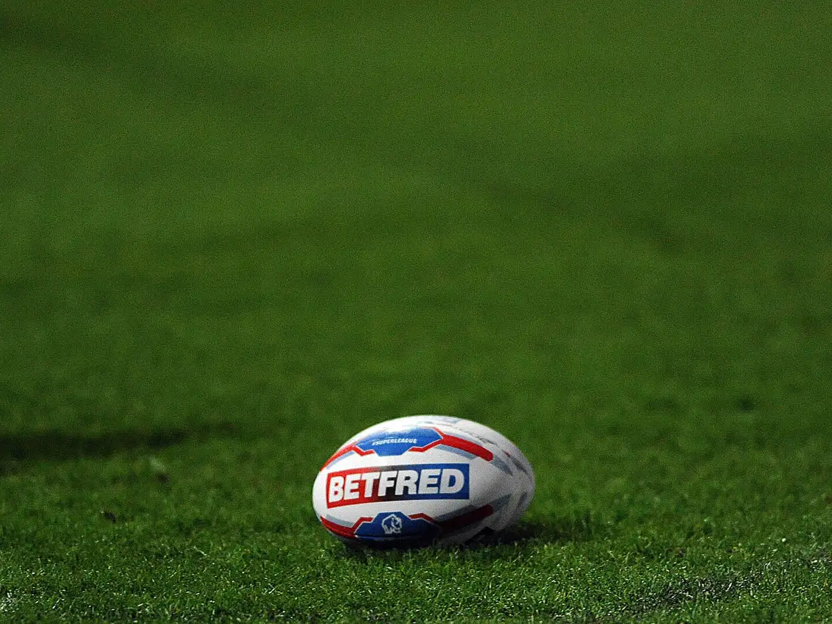 Leeds’ women star leaves for Bradford