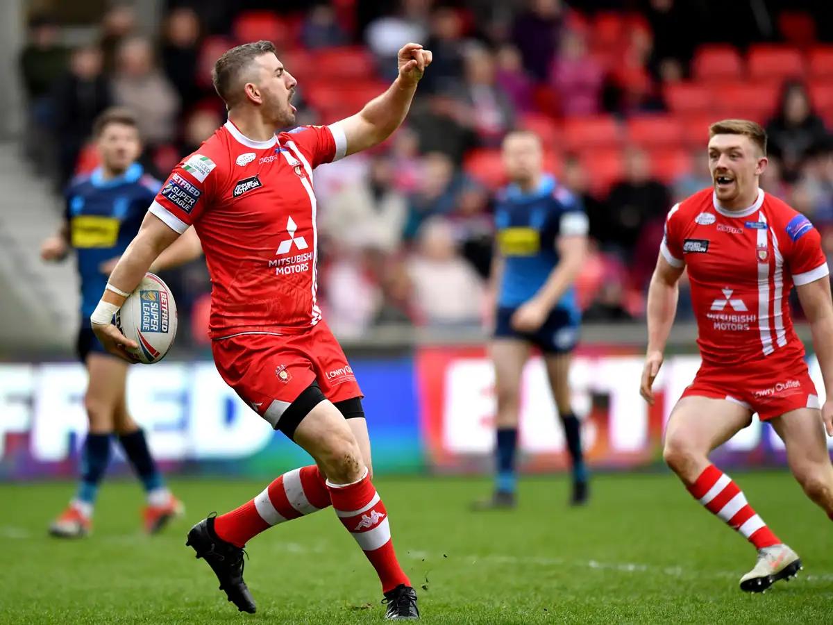 Ed Chamberlain injury blow for Salford