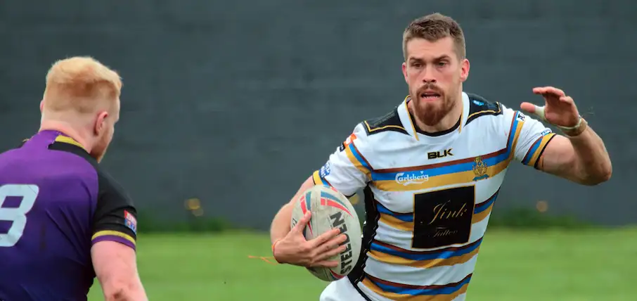 Whitehaven re-sign Chris Taylor