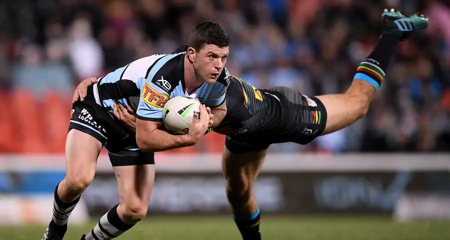 Cronulla Sharks re-sign Chad Townsend