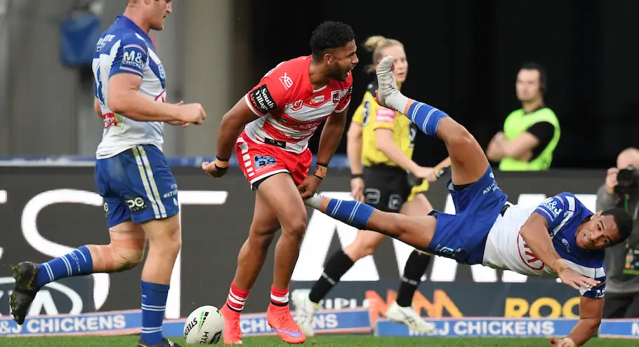 Gold Coast Titans sign winger from St George Illawarra Dragons