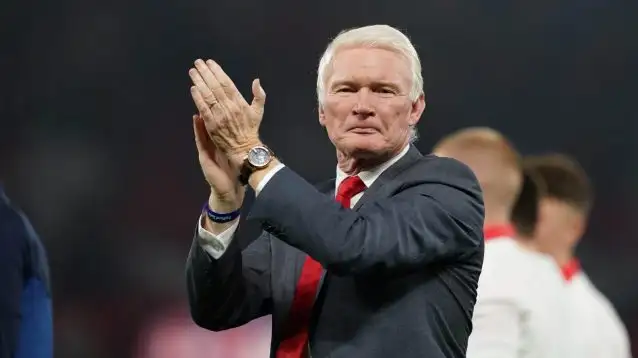 St Helens chairman throws support behind Nigel Wood with explosive statement as ‘shameful’ claim made