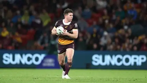 Leeds Rhinos chase deal for Brisbane star but qualification rules hinder move