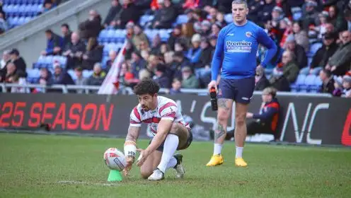 Watch: Championship star scores match-winning try with BROKEN ARM