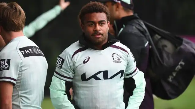 Ezra Mam