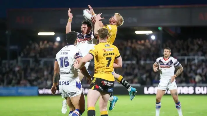 Wakefield v Castleford - 2025