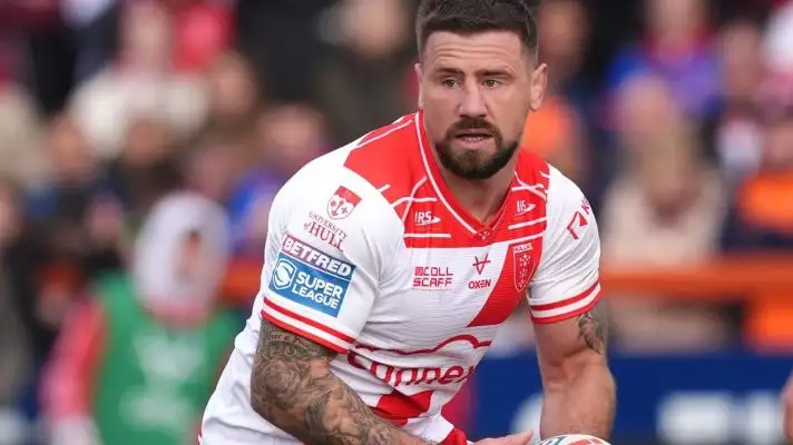 Michael McIlorum in action for Hull KR in 2025