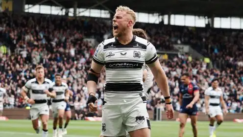 Castleford Tigers launch play for Hull FC forward in big recruitment move