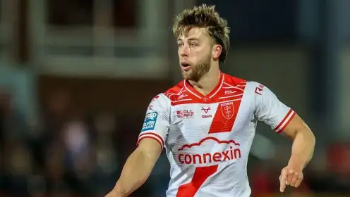 Hull KR playmaker makes cross-Super League switch as latest loan confirmed