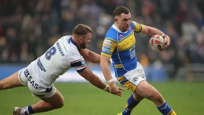 Cameron Smith will leave Leeds Rhinos at the end of the season.
