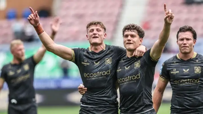 Lewis Martin Hull FC