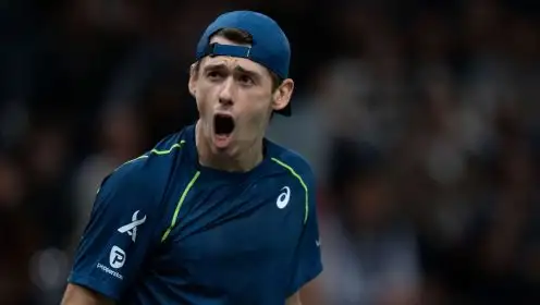 Alex de Minaur celebrates