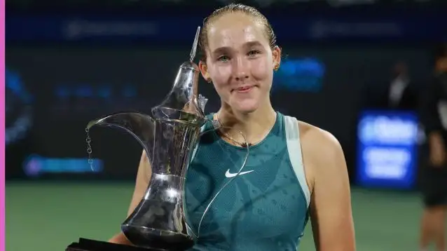 Pictured: Mirra Andreeva with Dubai trophy
