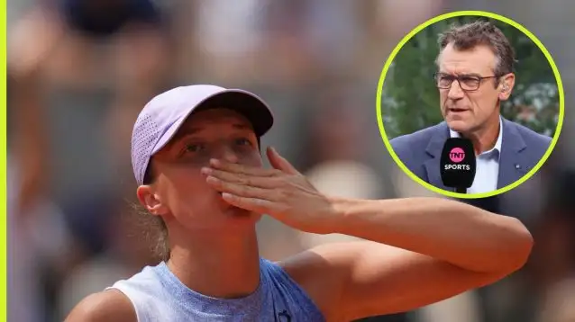 Pictured: Iga Swiatek with Mats Wilander