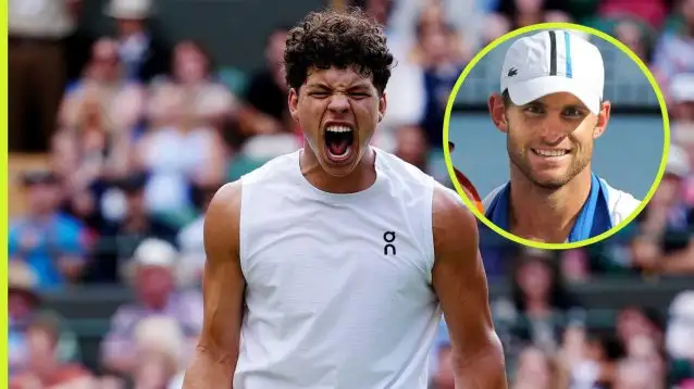 Pictured: Ben Shelton and Andy Roddick