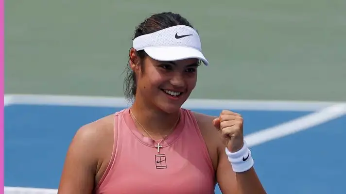 Pictured: A happy Emma Raducanu