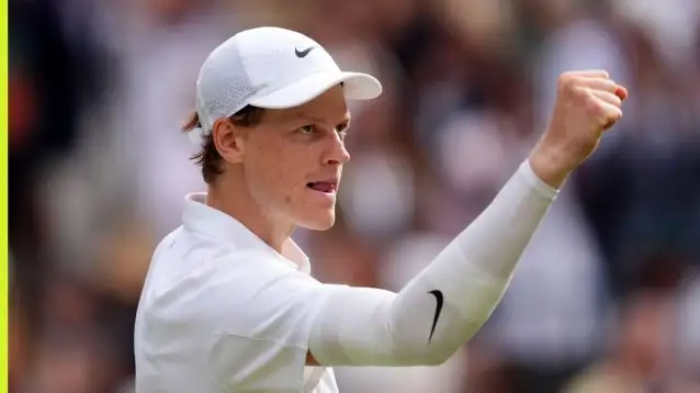 Jannik Sinner celebrates his win